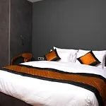 Dev Royale Hotel