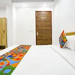 Fabhotel Silver Crown