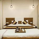 Hotel Maharaja Palace Boutique Hotels Near Medanta Medicity Gurgaon