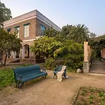 Lohonostays Library Sadhrana Bagh