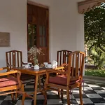 Lohonostays Library Sadhrana Bagh