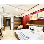 Bluo Studio3 Dlf Cybercity - Balcony, Gym Tt, Lift