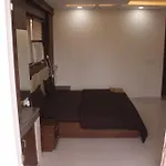 Hotel O Daffodils Near Aravali Biodiversity Park