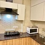 Residences By Limon