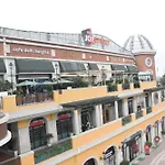 Studio Apartment In A Mall
