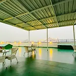 Bluo 1Bhk Suite - Balcony, Lift, Gym, Parking