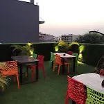 Mallenzo Suites