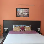 Aurabnb Homes Gurugram