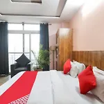 Oyo Aqua Inn Near Omaxe Celebration Mall