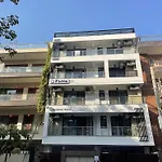 Flxho Uno - Serviced Apartment & Rooms - Golf Course Road