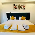 Amahi Inn