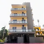 Townhouse Infinity Stays Near Appu Ghar