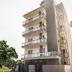 Townhouse Infinity Stays Near Appu Ghar