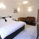 Luxury Suites And Hotels Jcm Marg