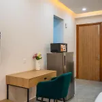 Elegent Studio On Golf Course Road @ Sterling
