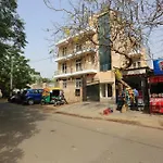 Oyo 429 Hotel Kisna Residency