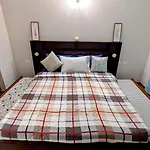 New 1Bhk At Central Park, Sohna Road, Ayaansh Resort