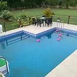 The Singh Farm Cosy Private Pool Farm Villa