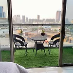 Luxury Studio With Garden Patio By Tulip Homes