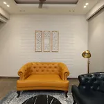 The Midnight Studio - Your Galleria Getaway