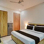 Townhouse Akshay Hotel