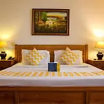 Villa Serenity 4Br With Garden By Especial Rentals