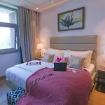 Studio Rustic Suite