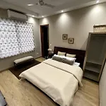 Entire House On Golf Course Road
