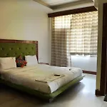 Hotel Elite Sector 45 I Gurgaon Central I Couple Friendly