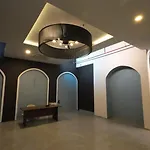 Luxury Studio Apartment With Private Balcony By Sterling Services