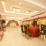 Fabhotel Prime Arjun Luxury Rooms Near Yashobhoomi