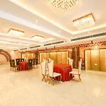 Fabhotel Prime Arjun Luxury Rooms Near Yashobhoomi