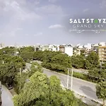 Saltstayz Select - Unitech Cyber Park