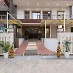 The Lodgers Hotel & Banquet Sector 38 Medicity