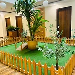 Hotel Golf View Sakura-Golf Course Road Gurgaon