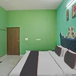 Hotel O Omi Guest House