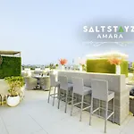 Saltstayz Premier - Galleria Market Road & Sector 27