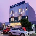 Hotel O Earth Villa Near Bestech Central Square Mall
