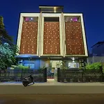 Square9 - A Boutique Hotel