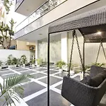 Limewood Stay - Fortis Hospital