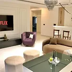 Amarna- The Lux Villa With Pool Near Delhi Gurgaon