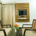 Convenient Executive Studio Near Mg Road Metro
