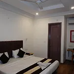 Tipsyy Inn 018