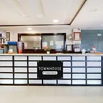 Super Townhouse Sector 38 Gurgaon Near Medanta