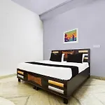 Hotel O Shubham Guest House