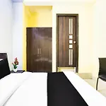 Super Collection O Sector 45 Near Huda Metro Station