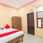 Hotel O Royal Villa
