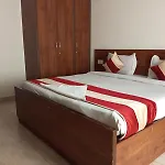 80P Star Corporate Suite Hotel