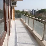 80P Star Corporate Suite Hotel