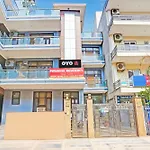 Hotel O Paradise Residency